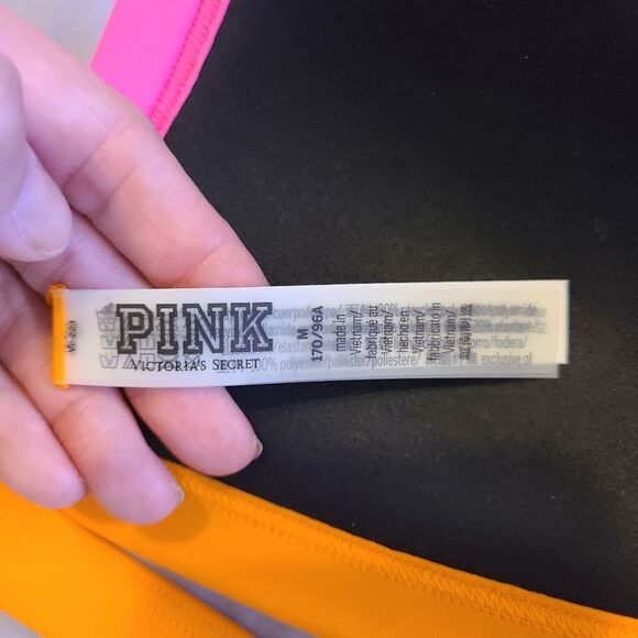 Victoria’s Secret NWT Push-Up Triangle Bikini Top size M - Picture 8 of 10